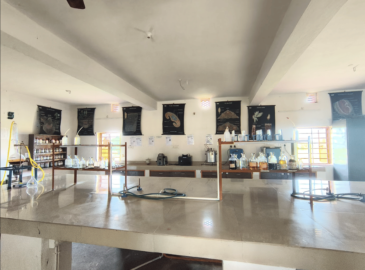 HGEA College of Pharmacy Bokaro Labs photo 35